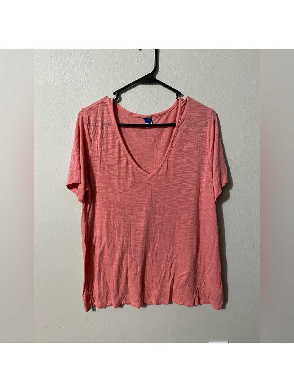 Women’s Old Navy Large Luxe Peachy Coral colored V Neck Tee Tote10